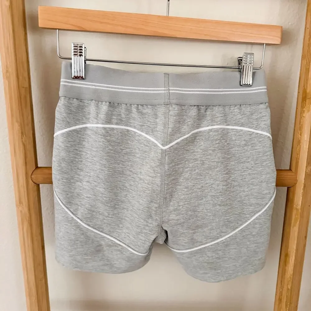 NWOT Alo Yoga Better Together Bra Heart Throb Shorts Set Gray XS S